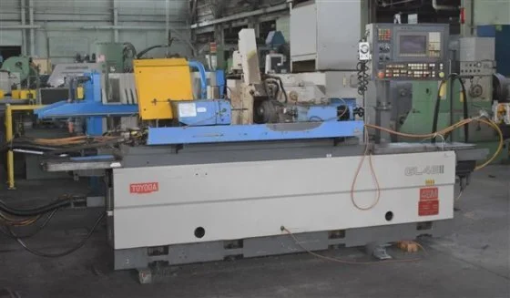 Toyoda GL4P-100EII CNC grinder front view