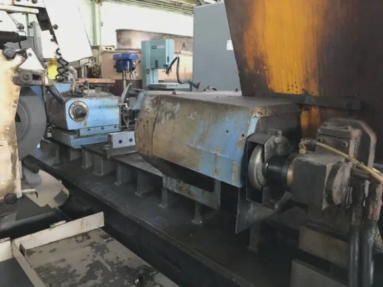 Toyoda GL4P-100EII CNC grinder enclosure